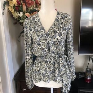 Women’s Blouse